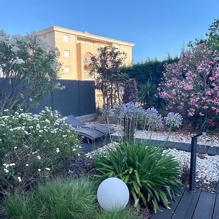 Les Enganes Apartment Frejus Exterior photo